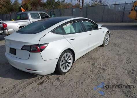 2023 Tesla Model 3 Rear-Wheel Drive z USA, uszkodzony, nr VIN 5YJ3E1EAXPF431057